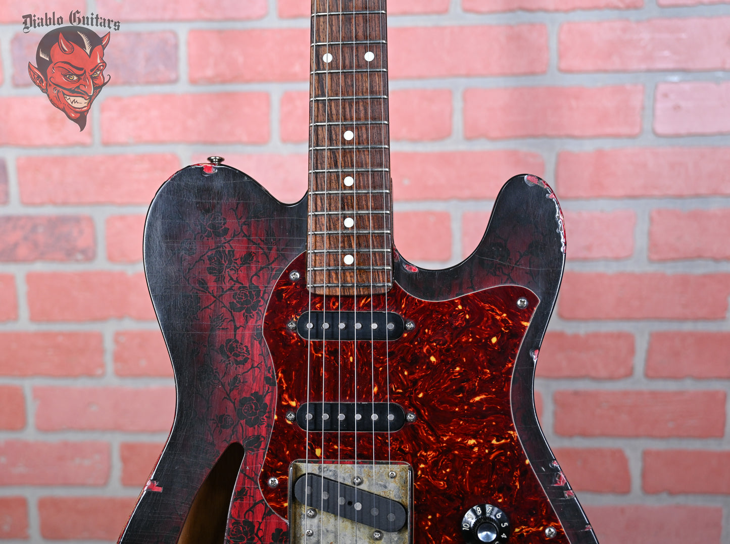 Echopark Clarance Rose Nitro Red Stain Burst with Rose Pattern Relic 2012 w/OHSC