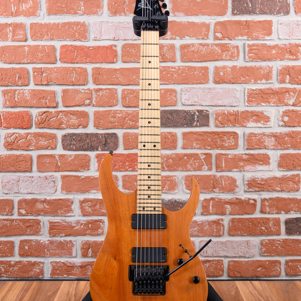 
                      
                        Ibanez USA Custom Shop LACS 7 String Natural 2006 w/HSC
                      
                    