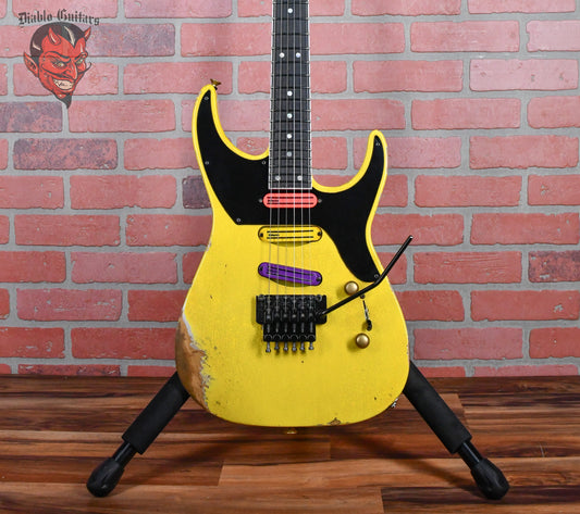 Jackson USA Custom Shop Music Zoo Exclusive SL-3S V Soloist Graffiti Yellow Nitro Relic 2023 w/OHSC