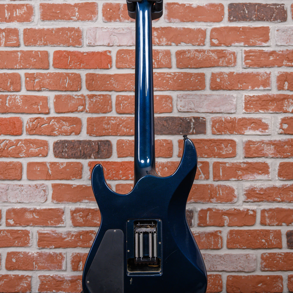 
                      
                        Charvel Model 5 Cobalt Blue 1987 w/OHSC
                      
                    