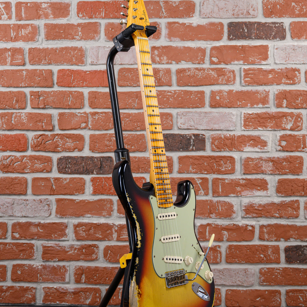 
                      
                        Fender Custom Shop 1960 Stratocaster Heavy Relic 3-Tone Sunburst 2022 w/OHSC
                      
                    