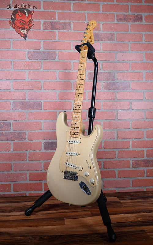 Fender Custom Shop Custom 10/56 Cunetto Relic Stratocaster Desert Sand John Cruz Master Built 1998 #2 of 20 w/OHSC