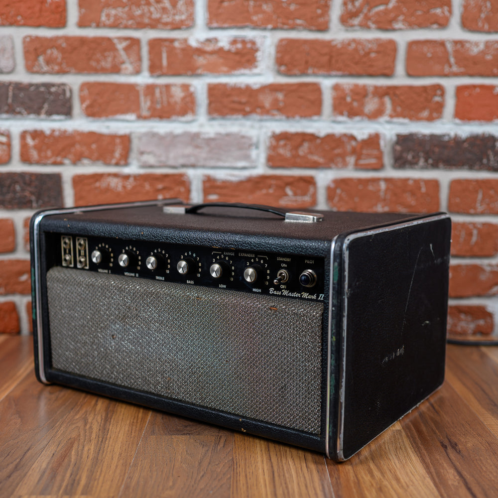 
                      
                        Traynor YBA-1A Bass Master Mark II 90-Watt Guitar / Bass Head Late 1970s Black with Silver Grill
                      
                    