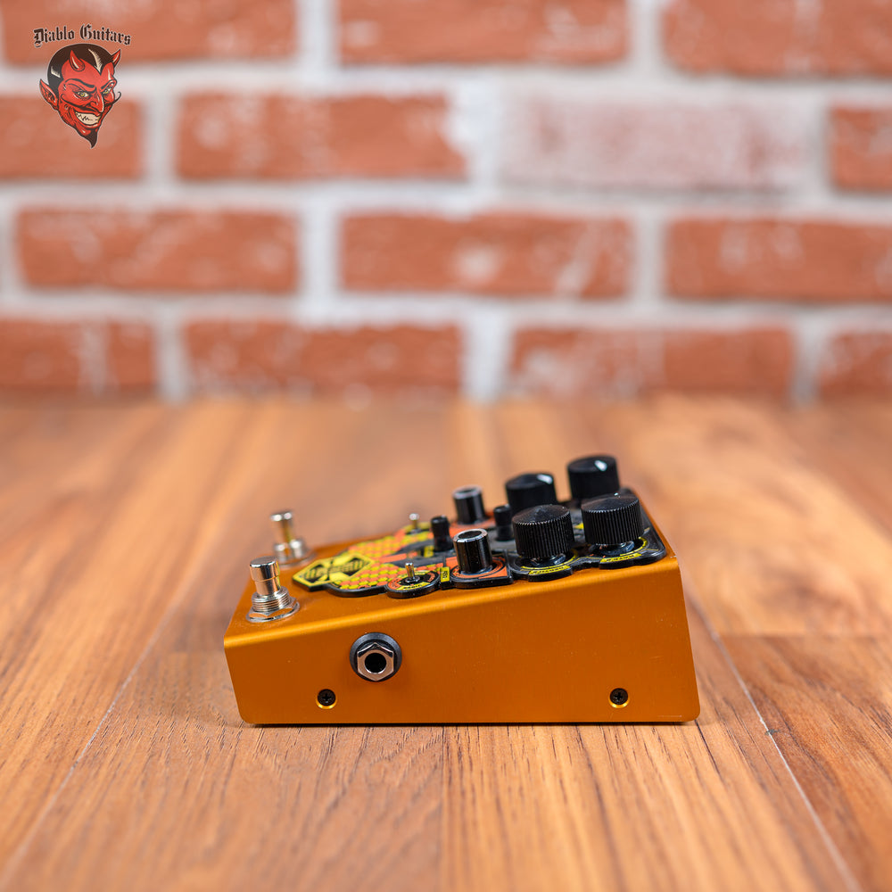 
                      
                        Beetronics Larva Morphing Phaser - Honey / Orange
                      
                    