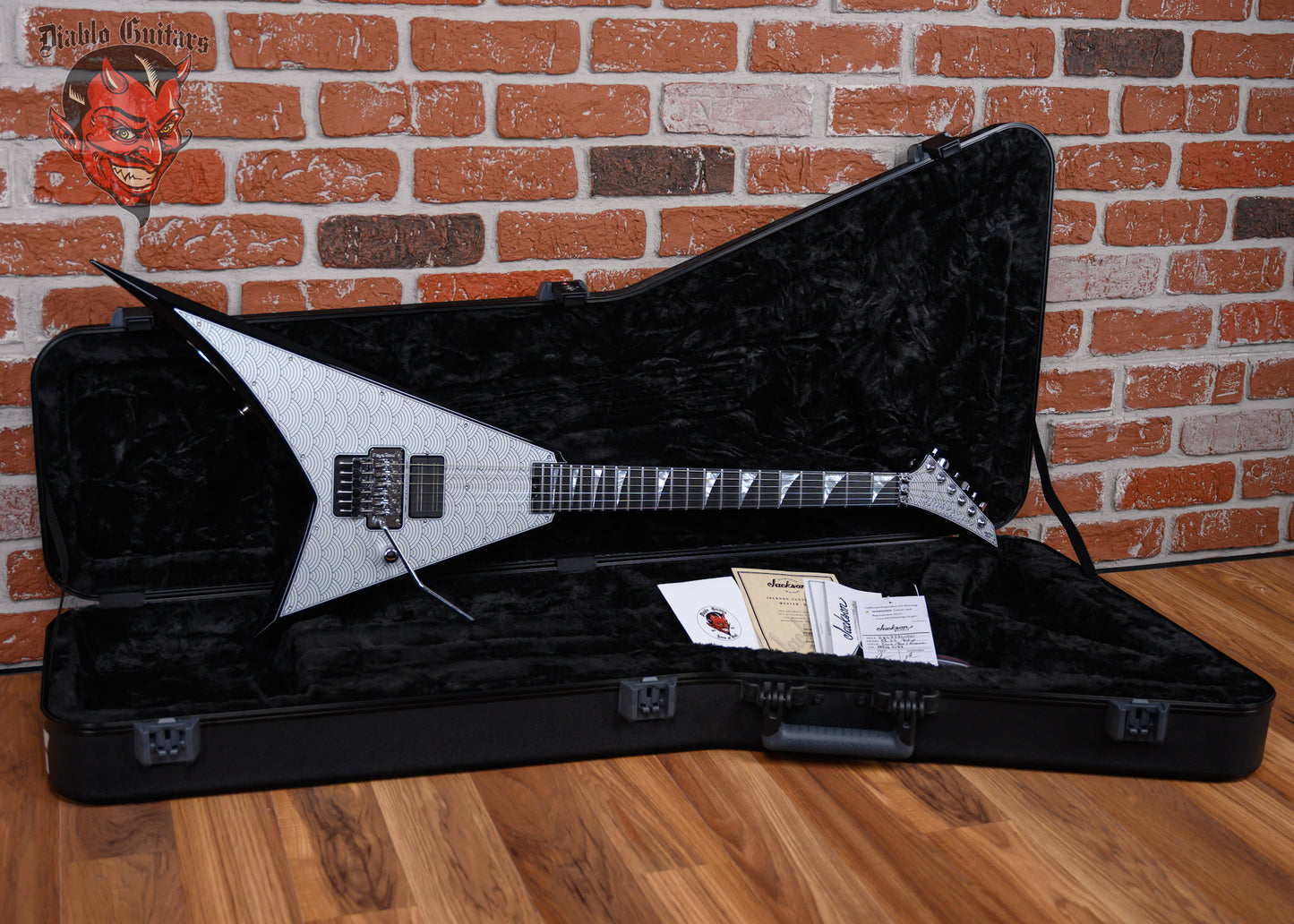 Jackson USA Custom Shop Rhoads Masterbuilt By Pasquale Campolattano Engraved Wave Plates High-Gloss Urethane 2024 w/OHSC