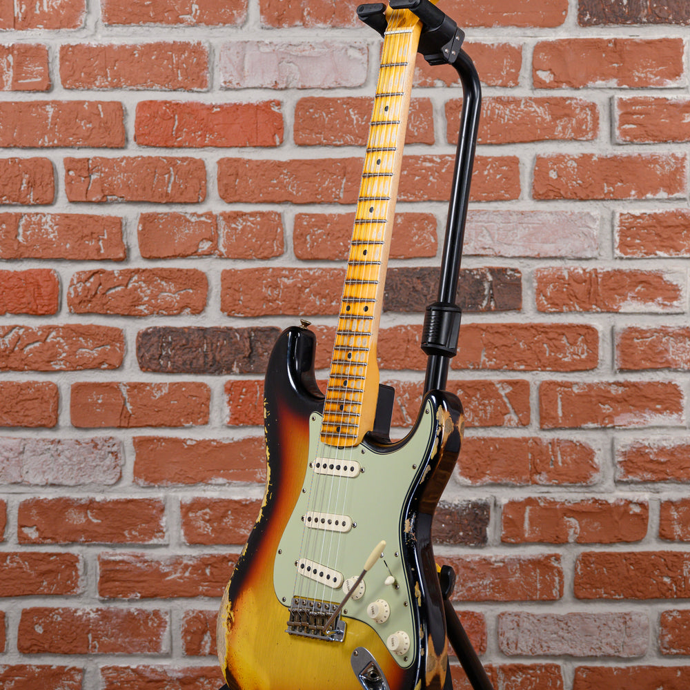 
                      
                        Fender Custom Shop 1960 Stratocaster Heavy Relic 3-Tone Sunburst 2022 w/OHSC
                      
                    