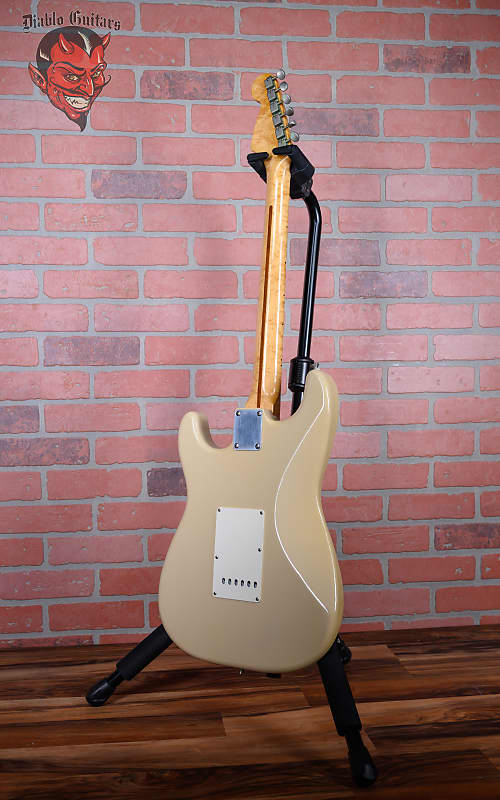 Fender Custom Shop Custom 10/56 Cunetto Relic Stratocaster Desert Sand John Cruz Master Built 1998 #2 of 20 w/OHSC