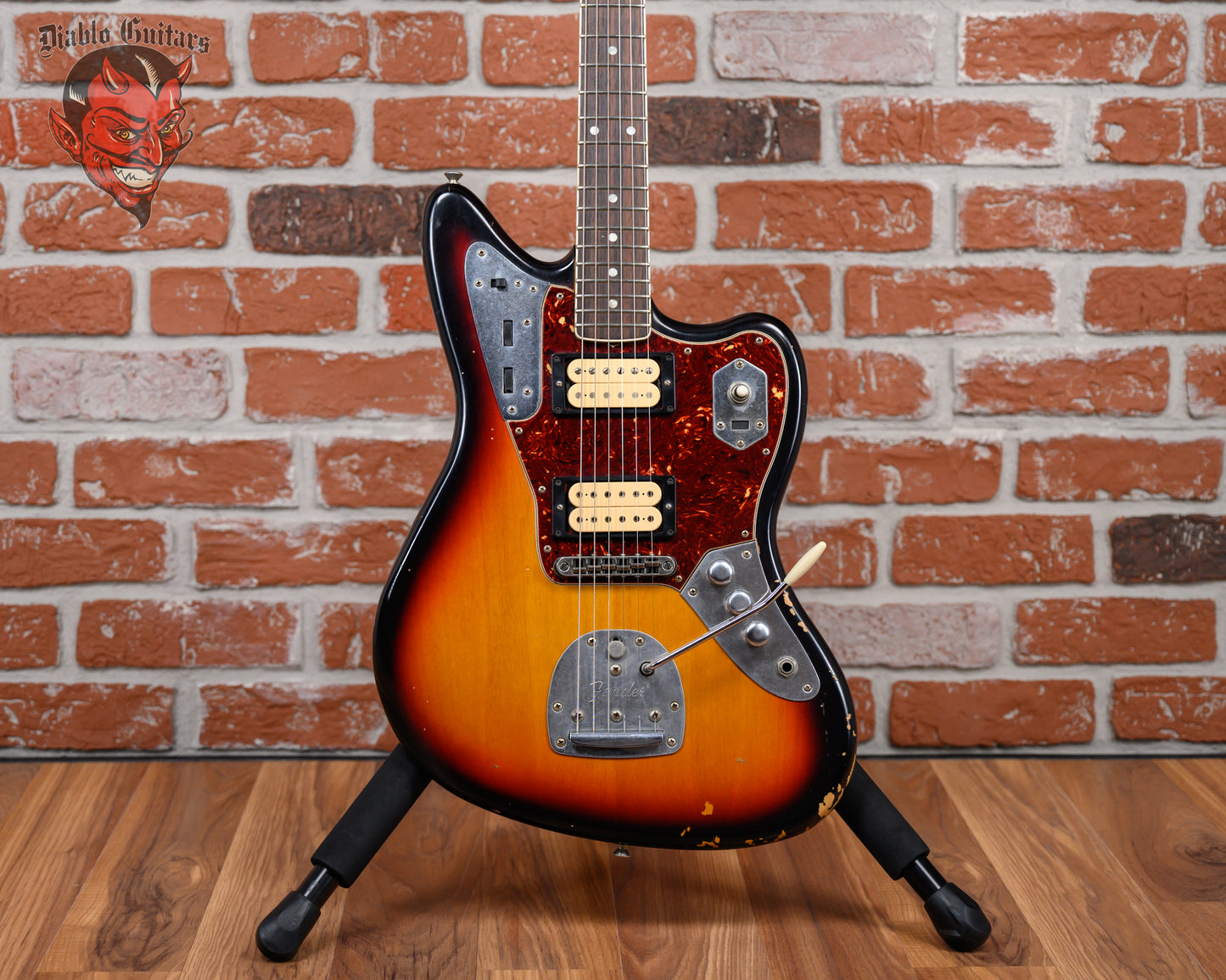 Fender Artist Series Kurt Cobain Road Worn Jaguar 3-Color Sunburst Relic 2011 w/OHSC