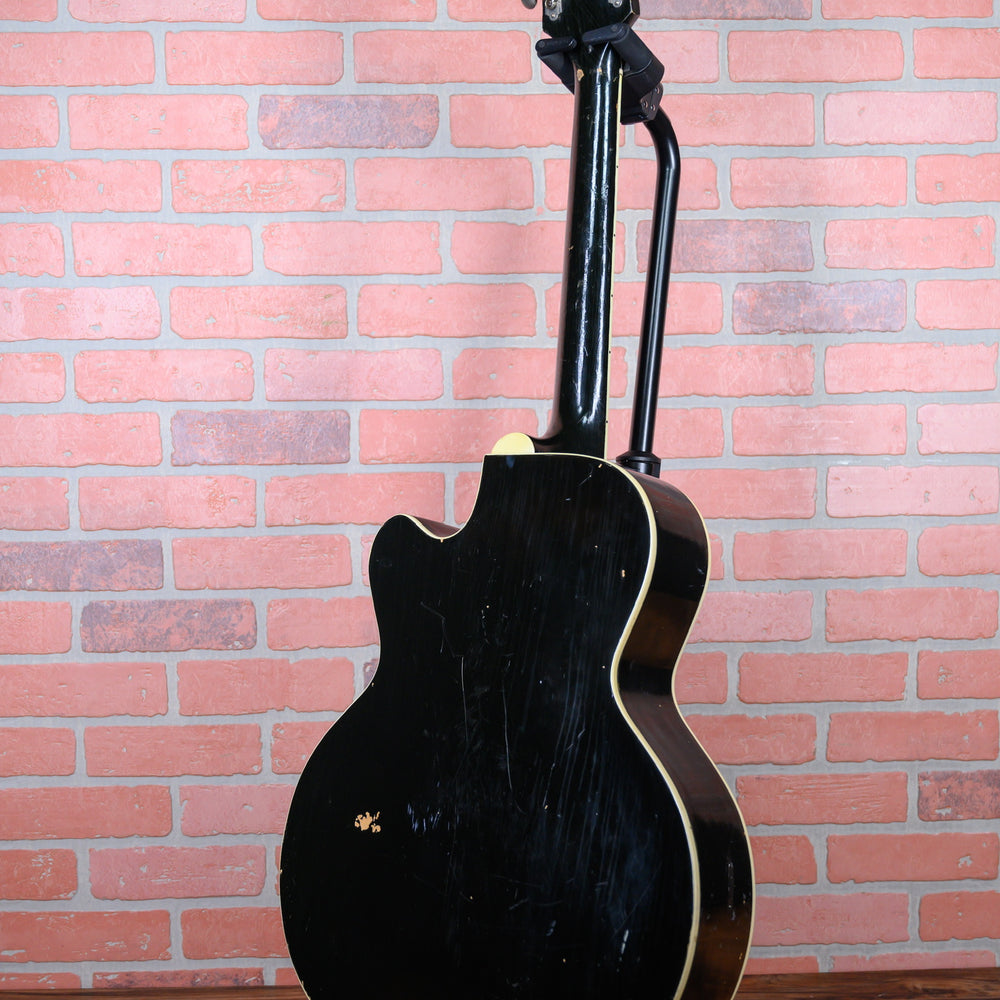 
                      
                        Silvertone Espanada H64 Black 1957 w/OHSC
                      
                    