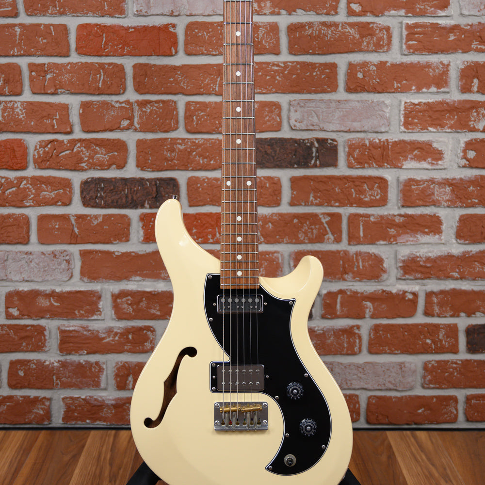
                      
                        PRS S2 Vela Antique White 2021 w/Gigbag
                      
                    