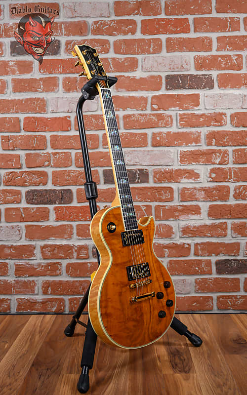 
                      
                        Gibson Custom Shop 50th Anniversary Les Paul Custom Curly Koa Top Antique Natural #6 of 50 2002 w/OHSC
                      
                    