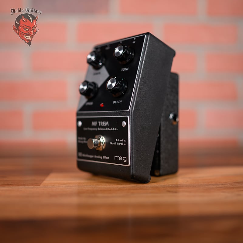 
                      
                        Moog Minifooger MF Trem v2 Black
                      
                    