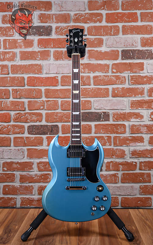 
                      
                        Gibson Limited Edition SG Standard Pelham Blue 2019 w/OHSC
                      
                    