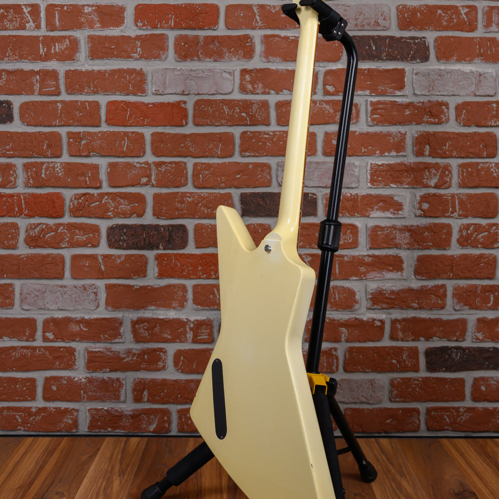 
                      
                        Gibson '76 Reissue Explorer Classic White 1990 w/OHSC
                      
                    
