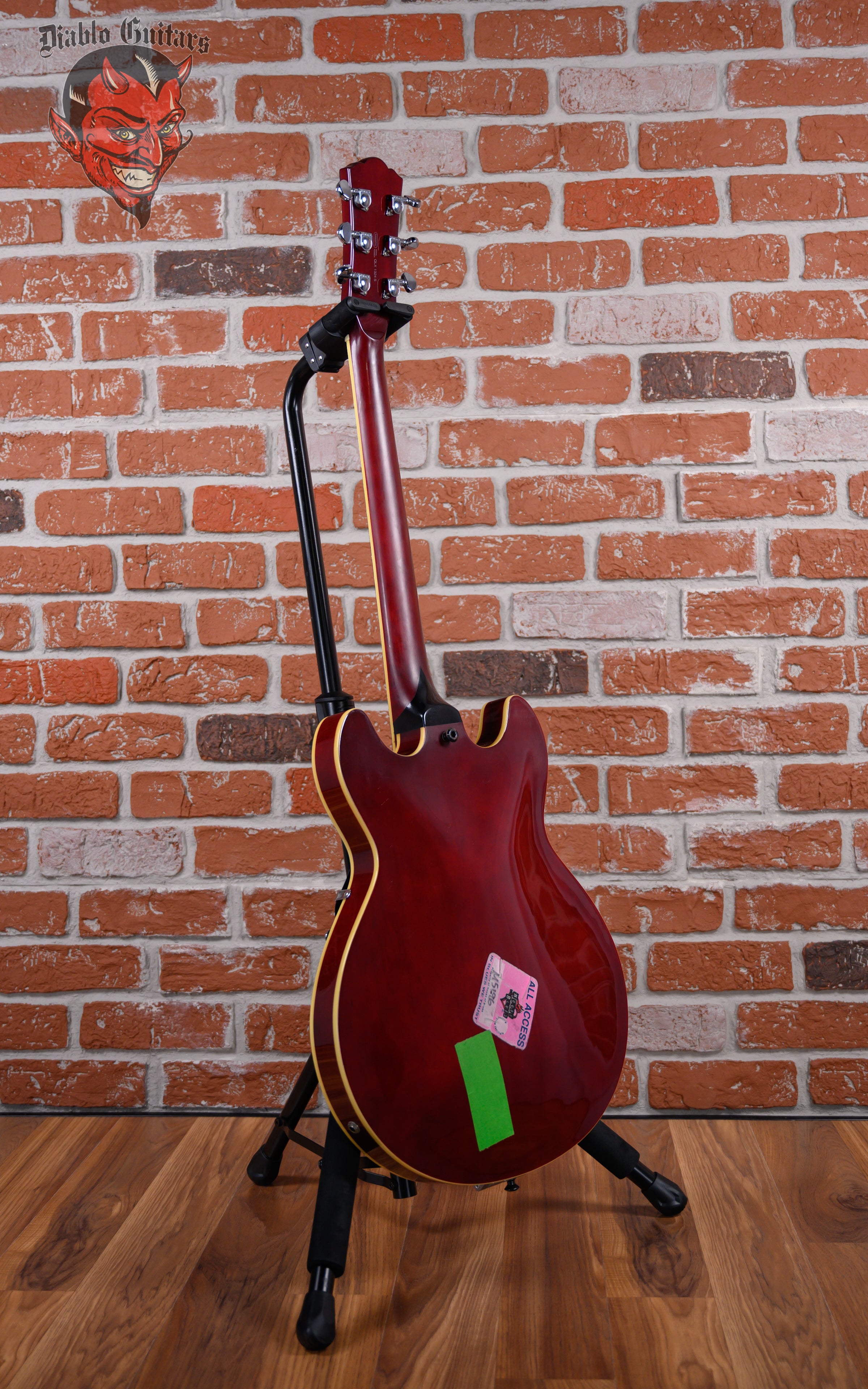 Yamaha SA503 TVL Troy Van Leeuwen Signature Transparent Blood Red