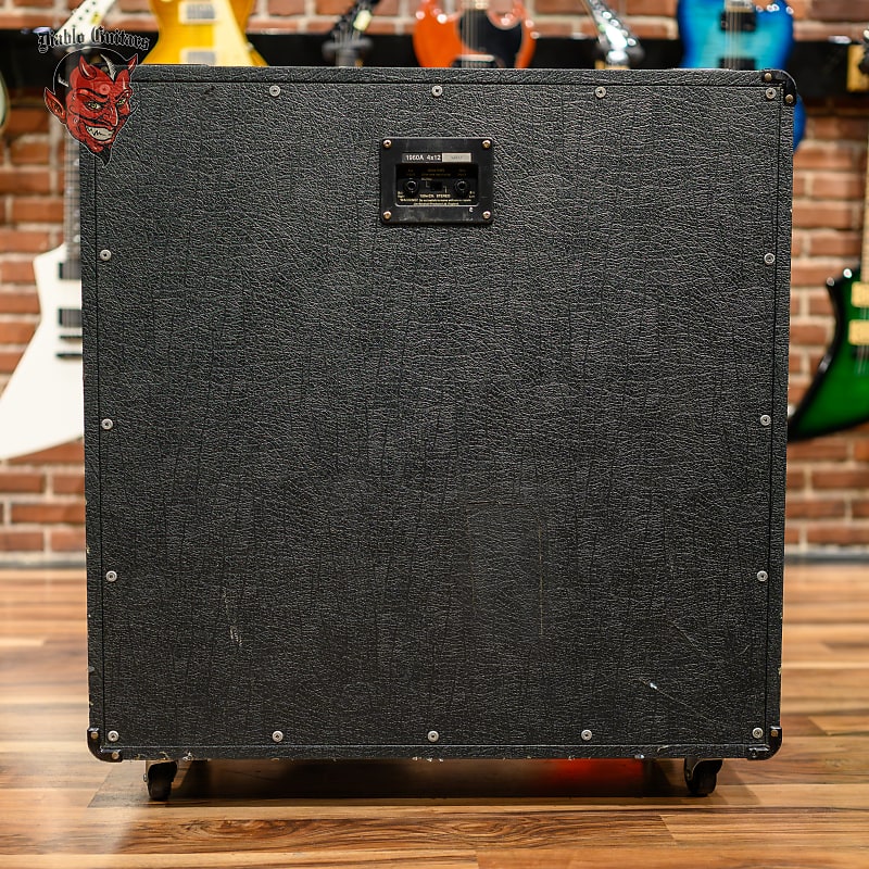 
                      
                        Marshall JCM 900 Lead Series Model 1960A Angled 4x12 Cabinet
                      
                    