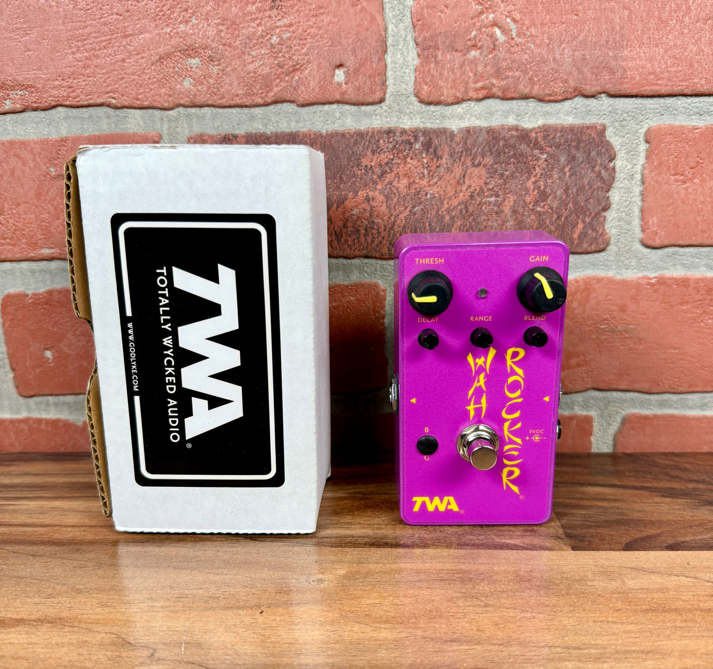 TWA WR-3 Wah Rocker 2010s - Purple With Box