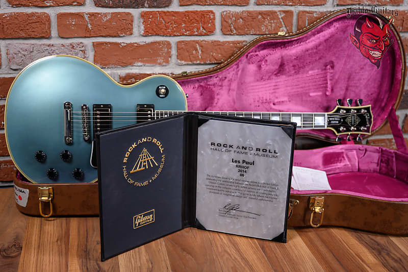 
                      
                        Gibson Custom Shop Limited Edition Rock and Roll Hall of Fame Les Paul Custom Aged Antique Pelham Blue 2014 w/OHSC
                      
                    