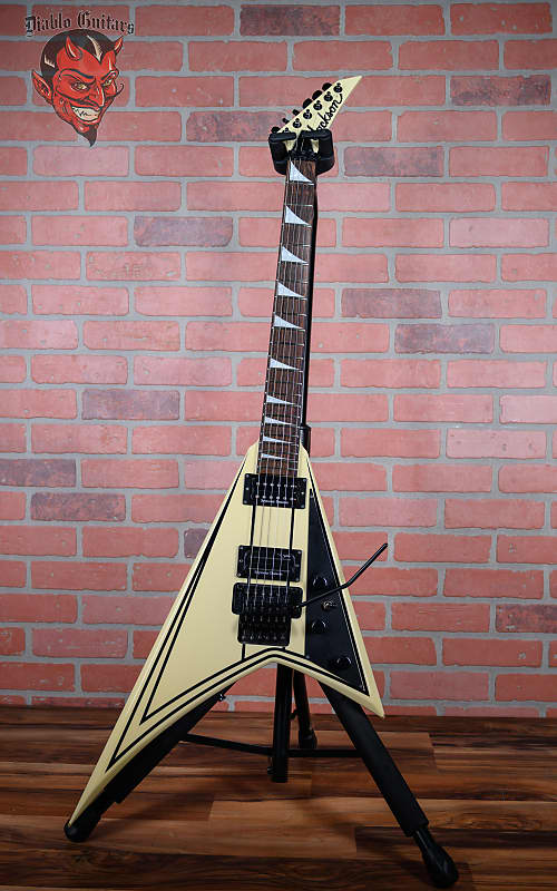 
                      
                        Jackson MIJ RR5FR Rhoads Ivory with Black Pinstripes 2008 w/OHSC
                      
                    