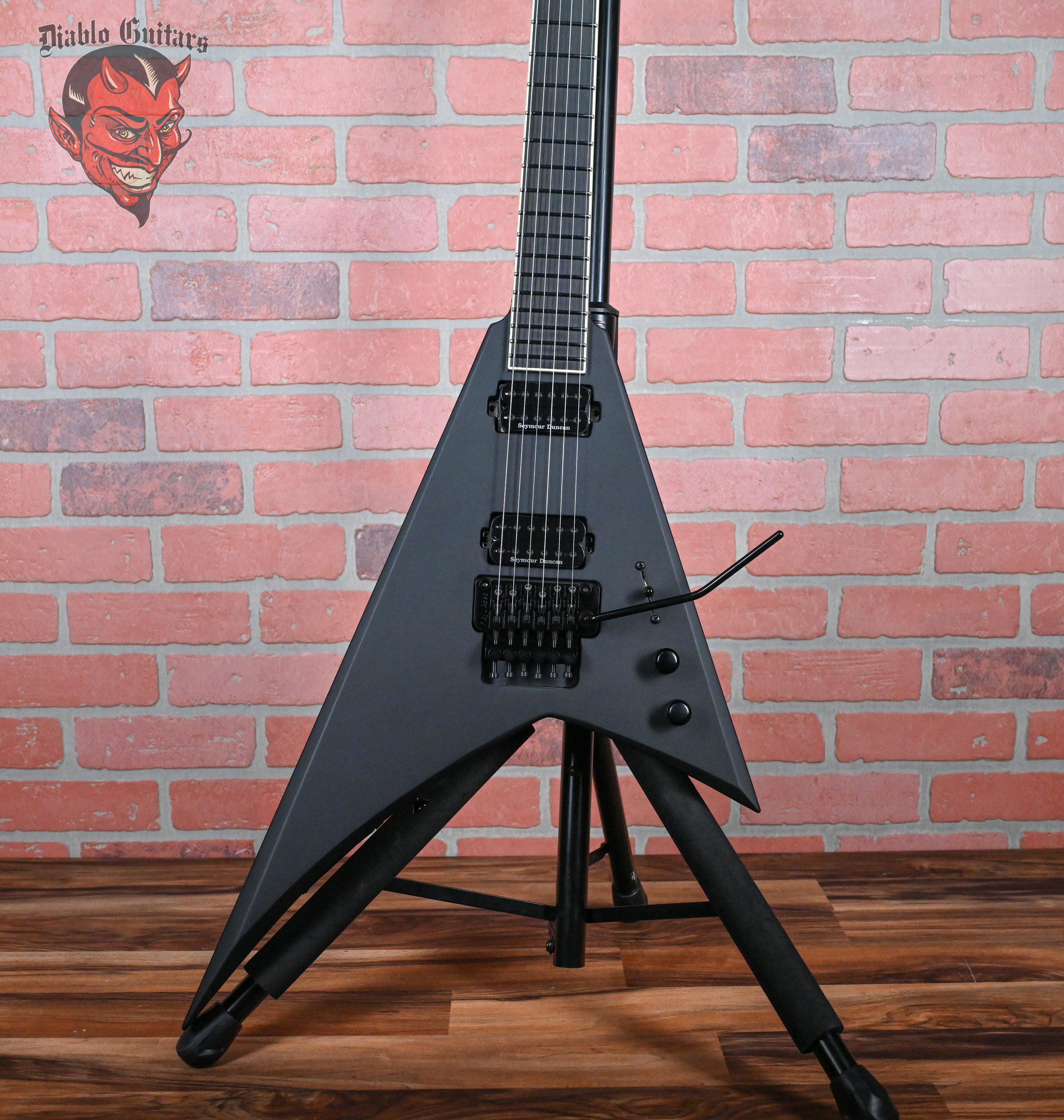 Jackson USA Custom Shop RR1 Rhoads Satin Black 2024 w/OHSC