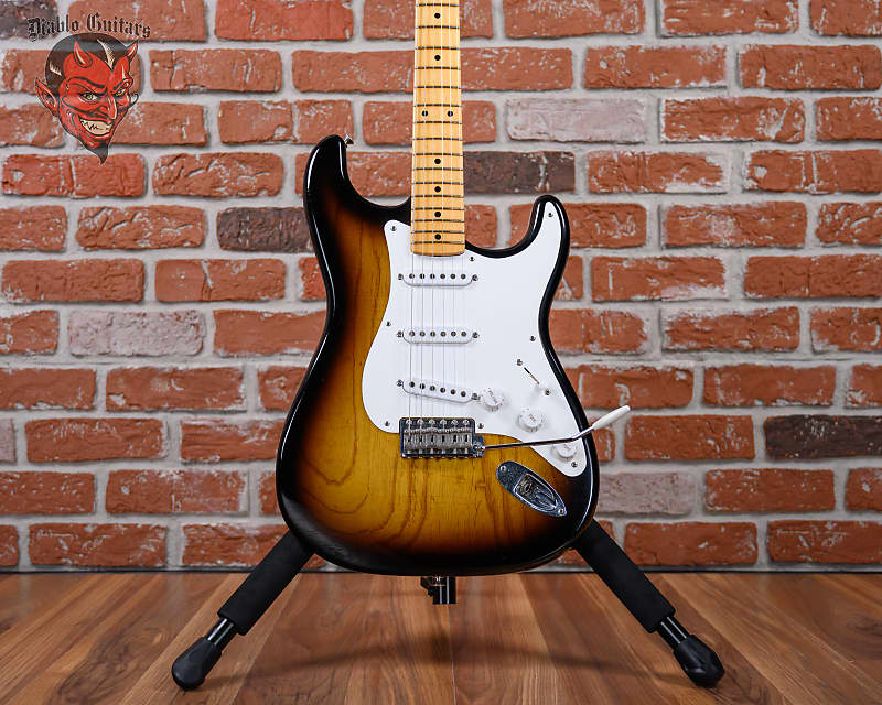 Fender Custom Shop Limited Release 50th Anniversary ‘54 Stratocaster Reissue Master Built By John Cruz 2-Color Sunburst Closet Classic 2004 w/OHSC