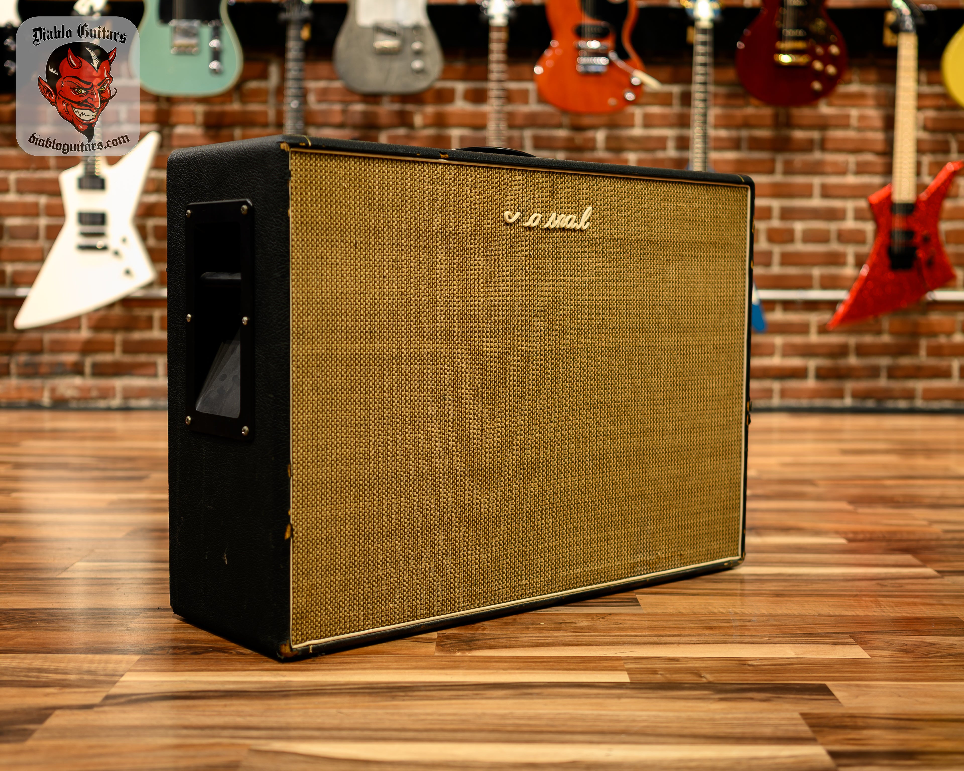 Marshall Vintage 1970 Super Tremolo 50 Watt Model 1961 4x10