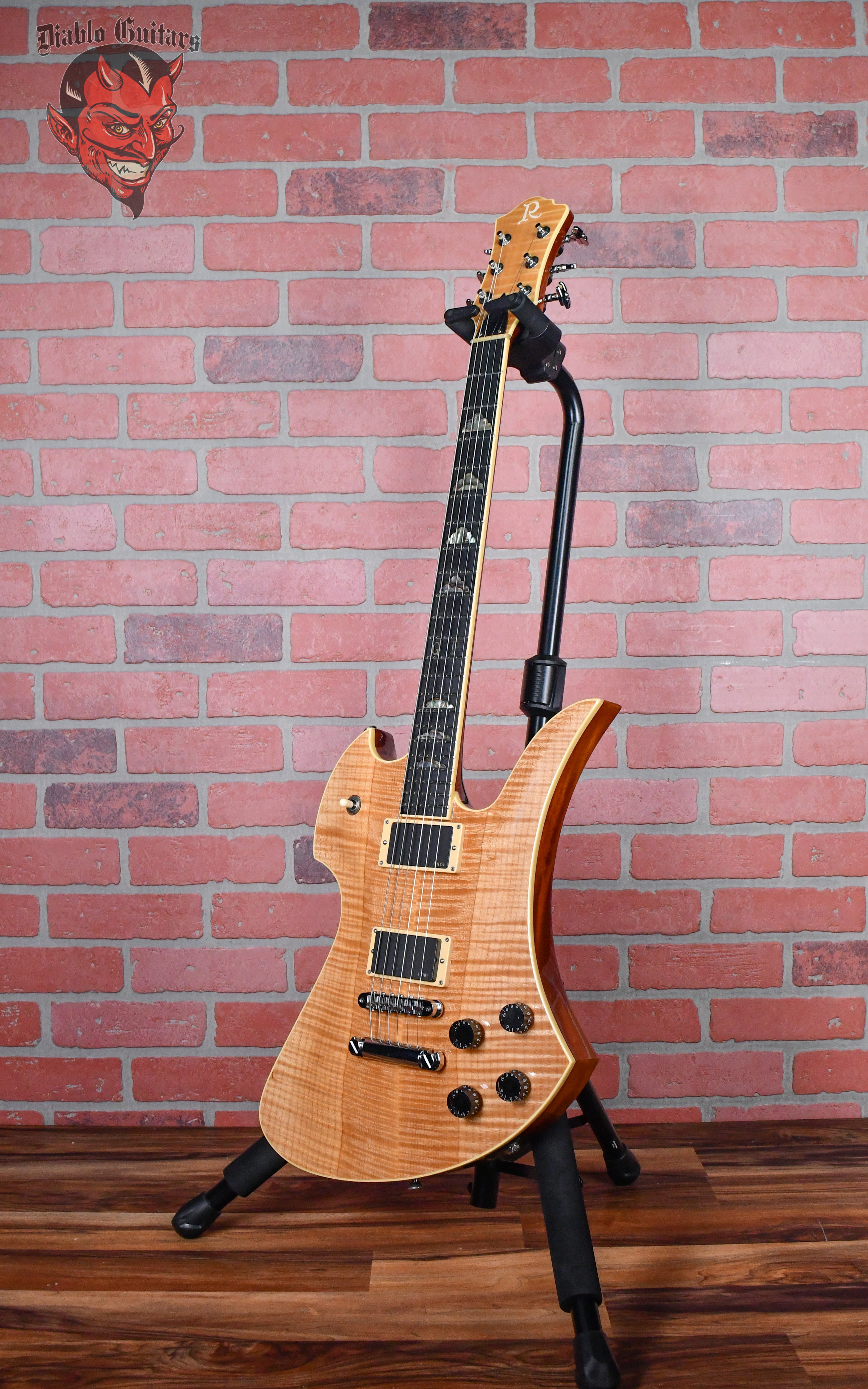 B.C. Rich USA Mockingbird Archtop Flame Maple Top in Natural