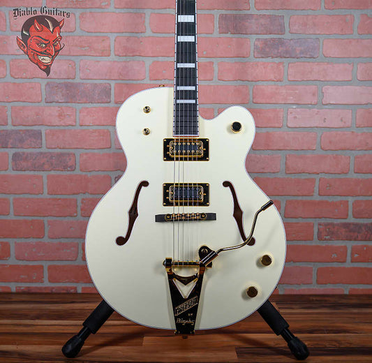 Gretsch G8424T Billy Duffy Signature Falcon Limited Edition Vintage White 2024 w/OHSC