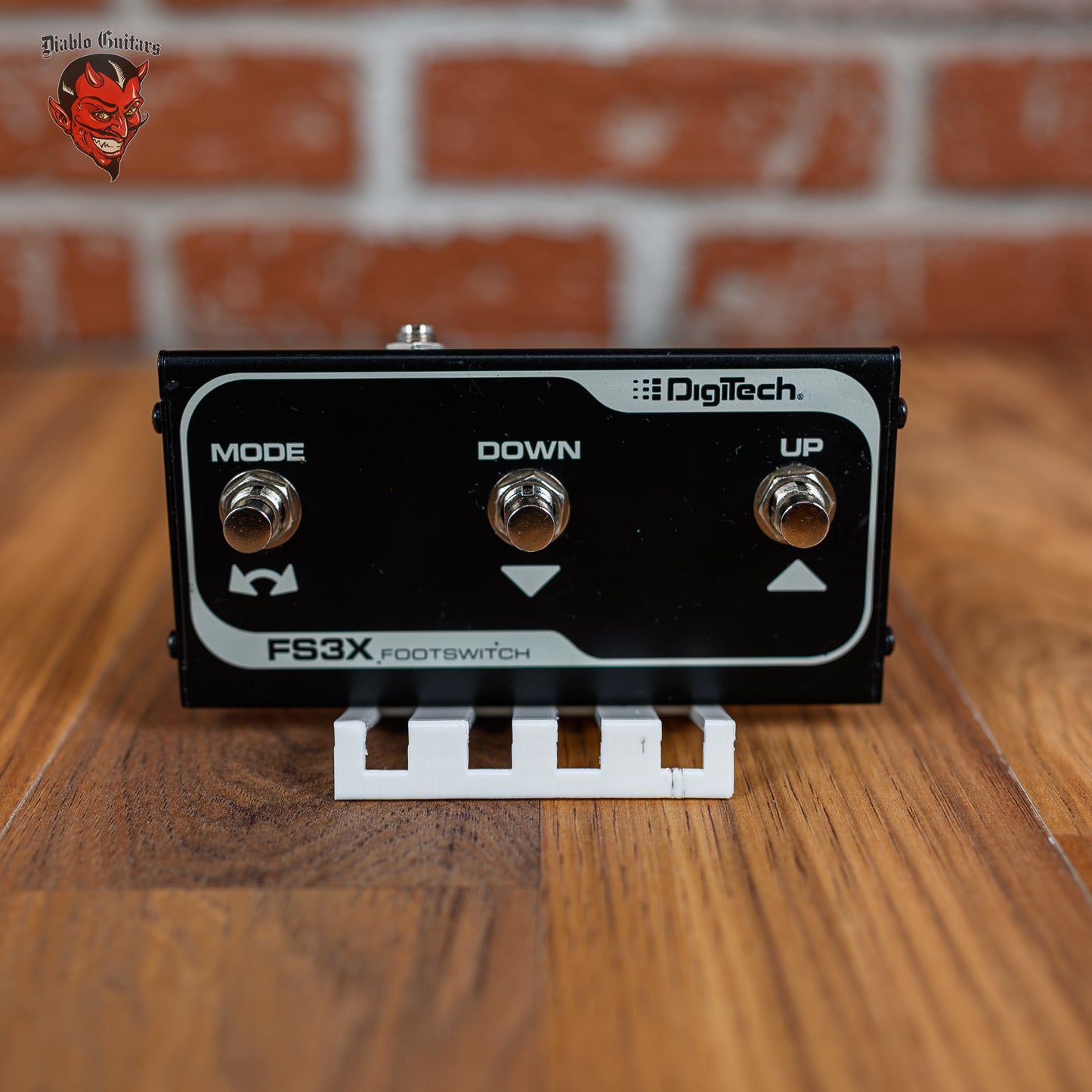 DigiTech FS3X 3 Button Footswitch Black