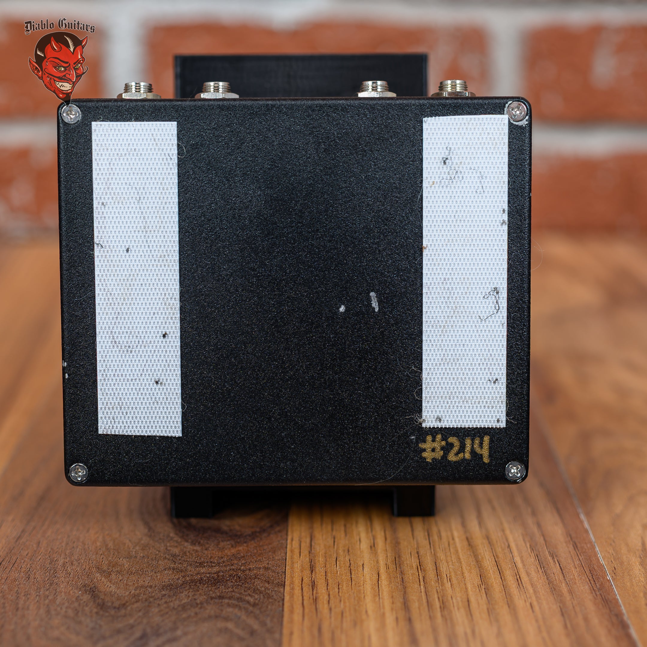 商談中 Science Amplification MOTHER PREAMP Science Amplification Mother Preamp Pedal – Chicago Music