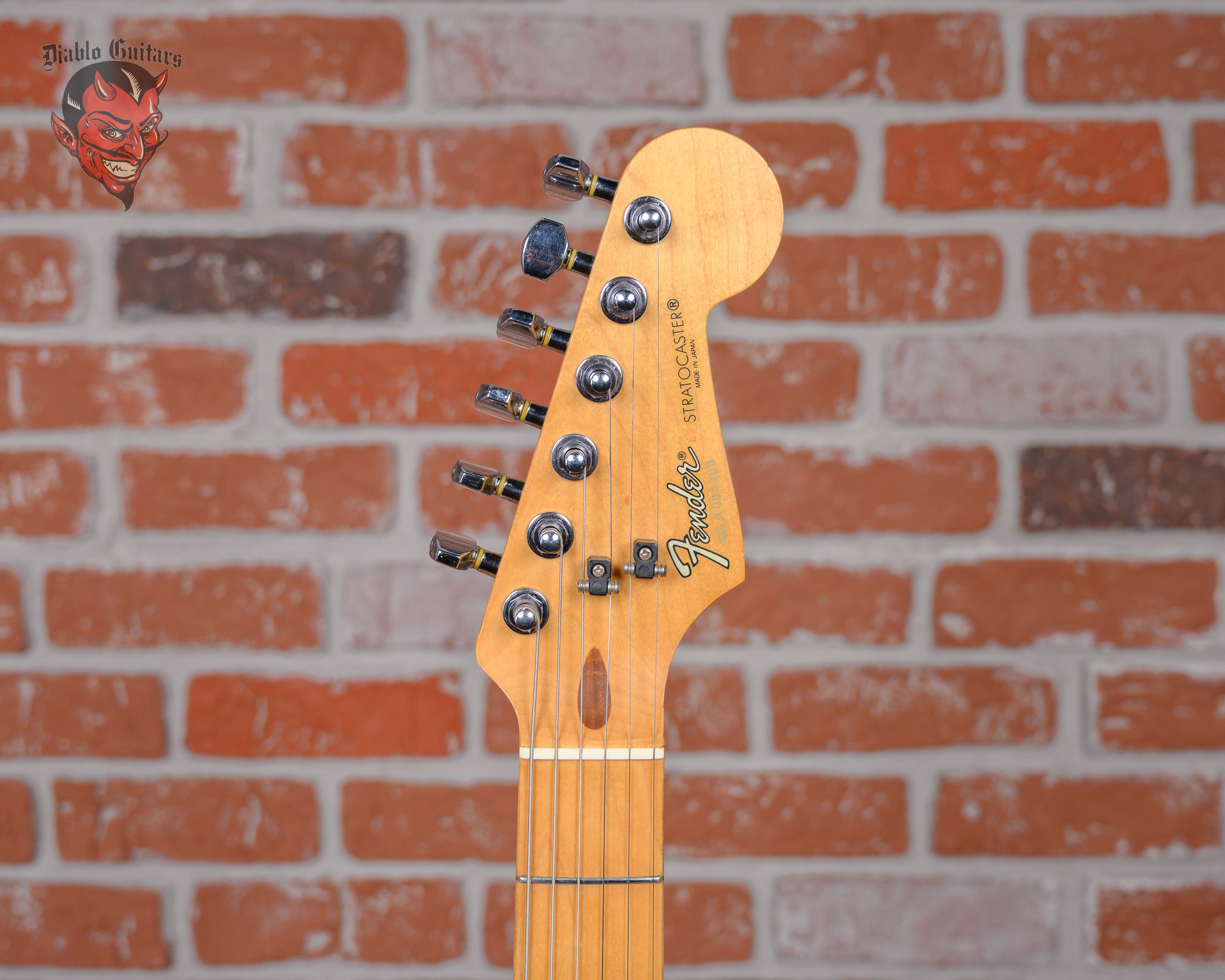 ストラトキャスター Early'54 Sunburst/Maple neck VG-2240｜ビンテージフェンダー