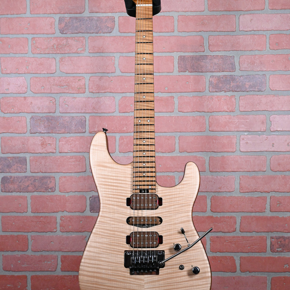 
                      
                        Charvel USA Custom Shop Guthrie Govan Signature HSH Natural Flame Maple Top caramelized Flame Maple Neck 2024 w/OHSC
                      
                    