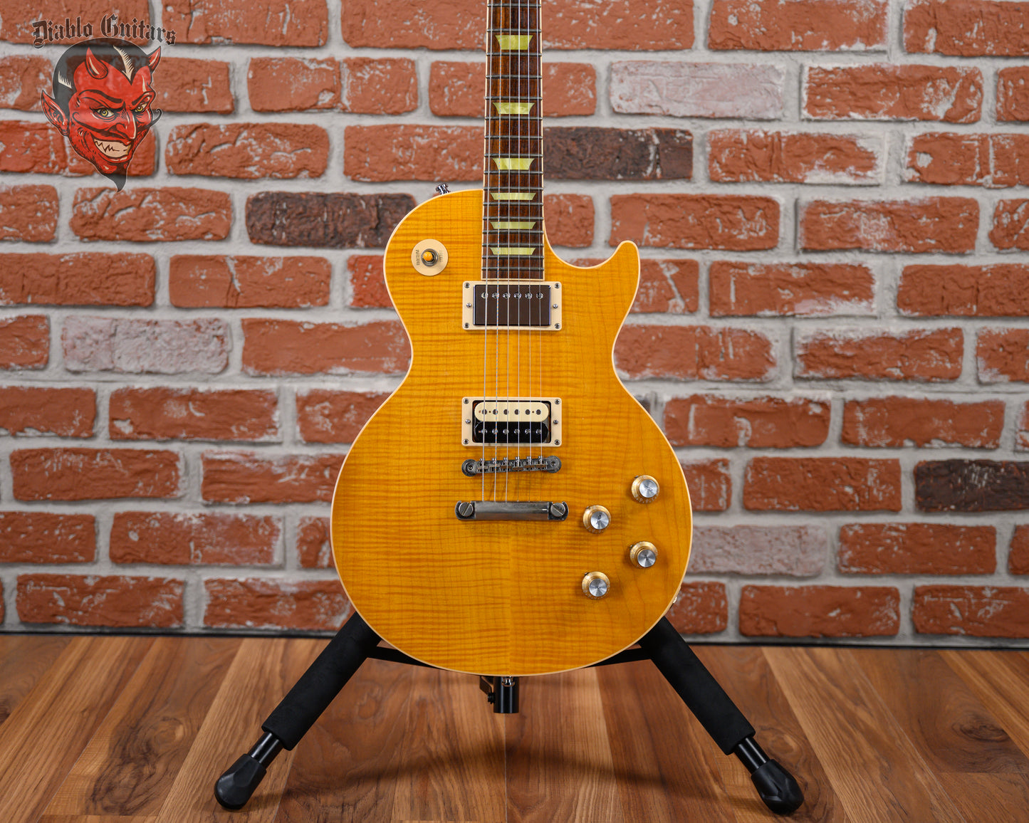 Gibson Les Paul Classic Premium Plus Flame Maple Top Amber 2000 w/OHSC