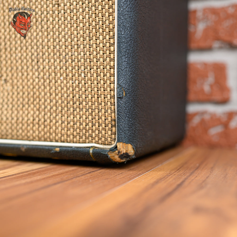
                      
                        Marshall Popular 1930 Vintage 10W 2x10 Guitar Combo 1970 Black
                      
                    