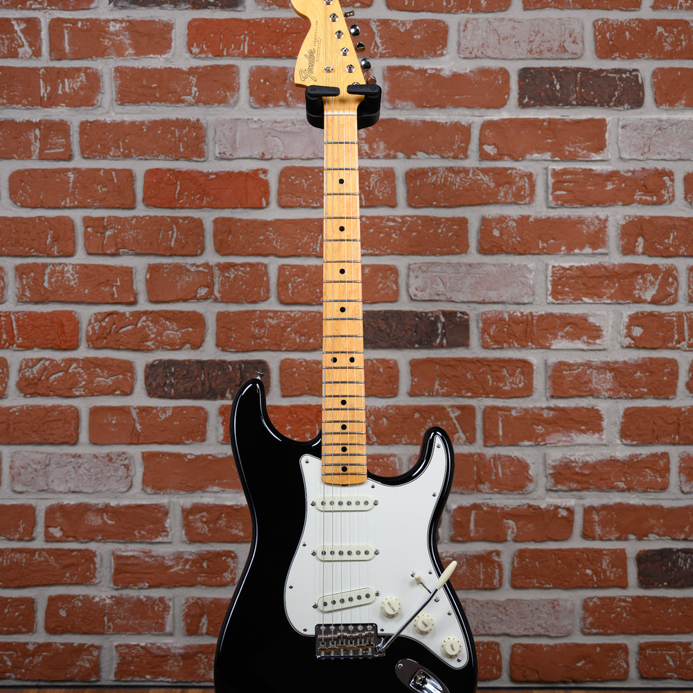 
                      
                        Fender Custom Shop Jimi Hendrix Voodoo Child Stratocaster NOS Black 2018 w/OHSC
                      
                    
