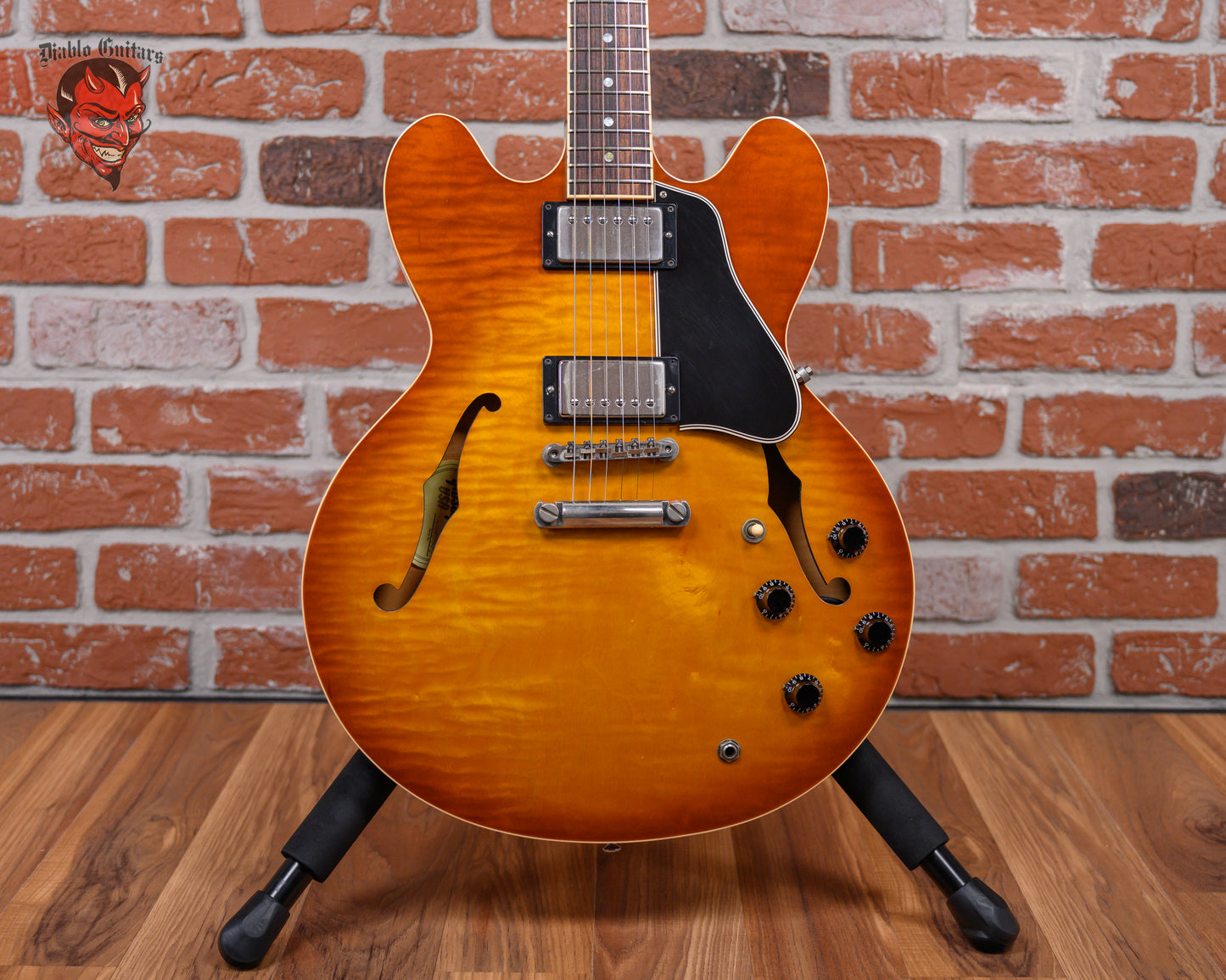 Gibson Memphis ES-335 Dot 1-Piece Figured Maple Top Light Burst 2002 w/OHSC