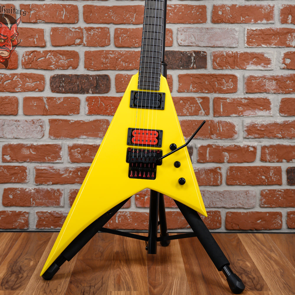 
                      
                        Jackson USA Custom Shop RR 2H FRU Rhoads Graffiti Yellow 2025 w/OHSC
                      
                    