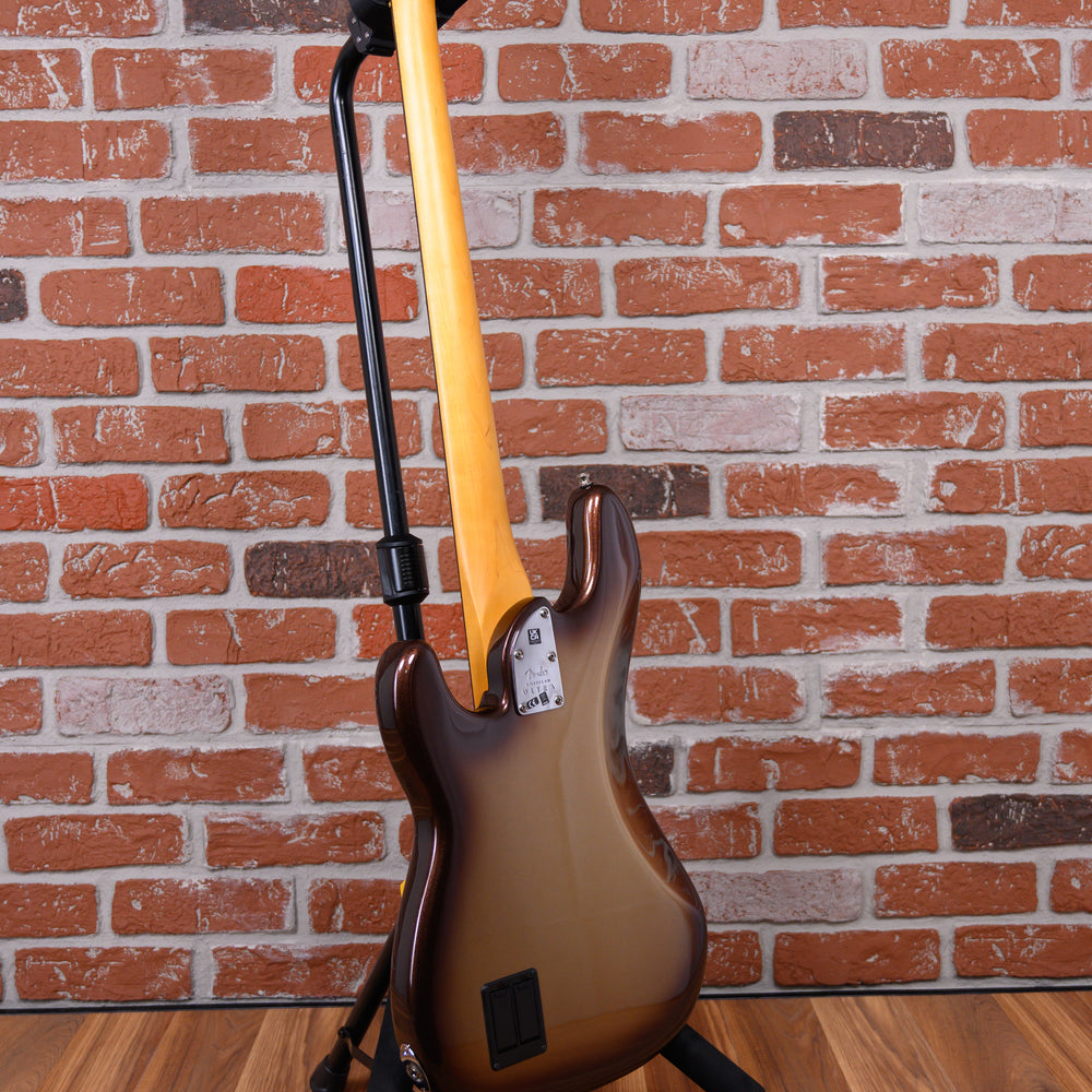 
                      
                        Fender American Ultra Precision Bass Mocha Burst 2022 w/OHSC
                      
                    