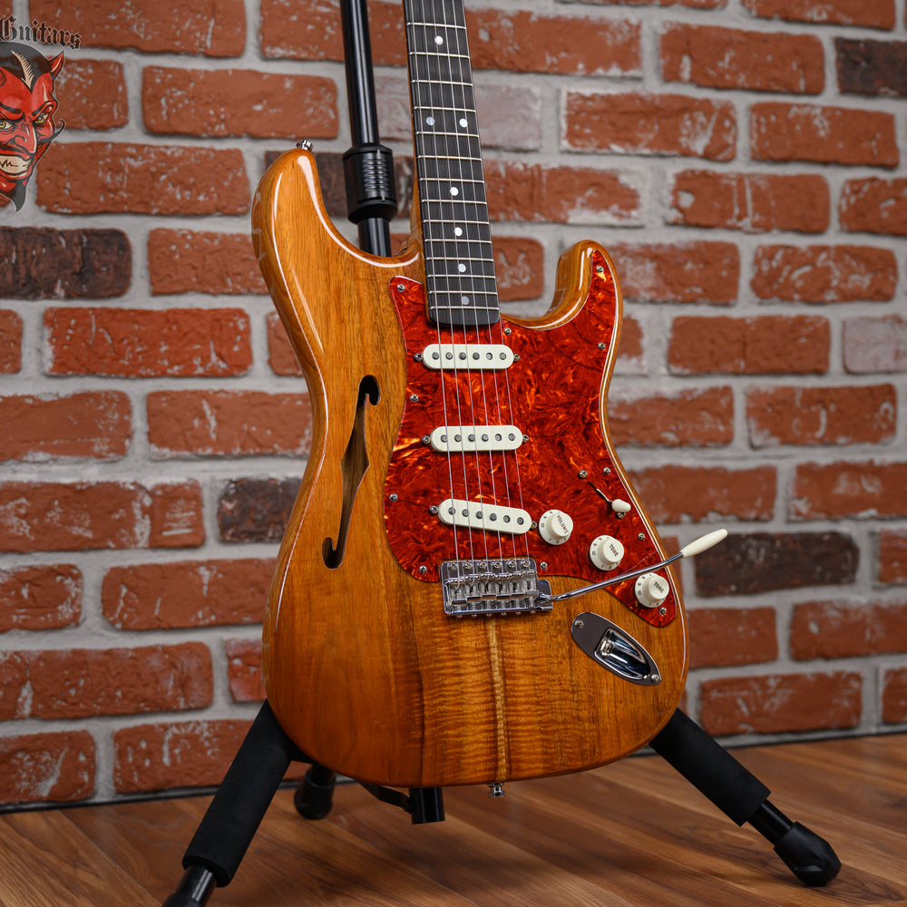
                      
                        Fender Custom Shop Artisan Koa Stratocaster NOS Aged Natural 4A Flame Koa Top 2020 w/OHSC
                      
                    