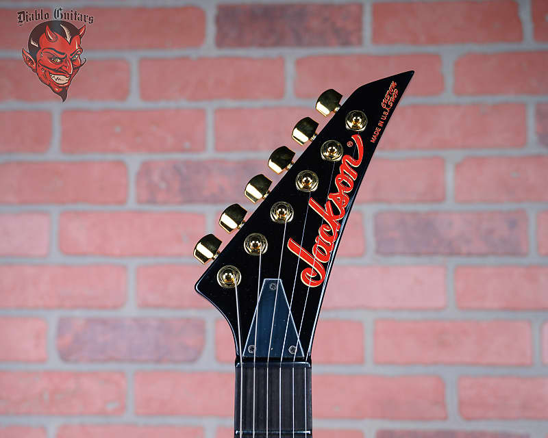 
                      
                        Jackson USA Custom Shop RR1 Bomber Master Built by Pasquale Campolattano Black with Red Pinstripes 2021 w/OHSC
                      
                    