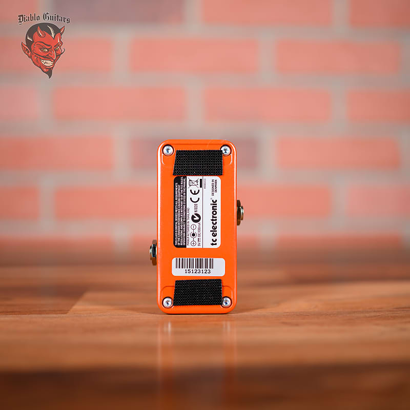 
                      
                        TC Electronic Shaker Mini Vibrato Orange
                      
                    