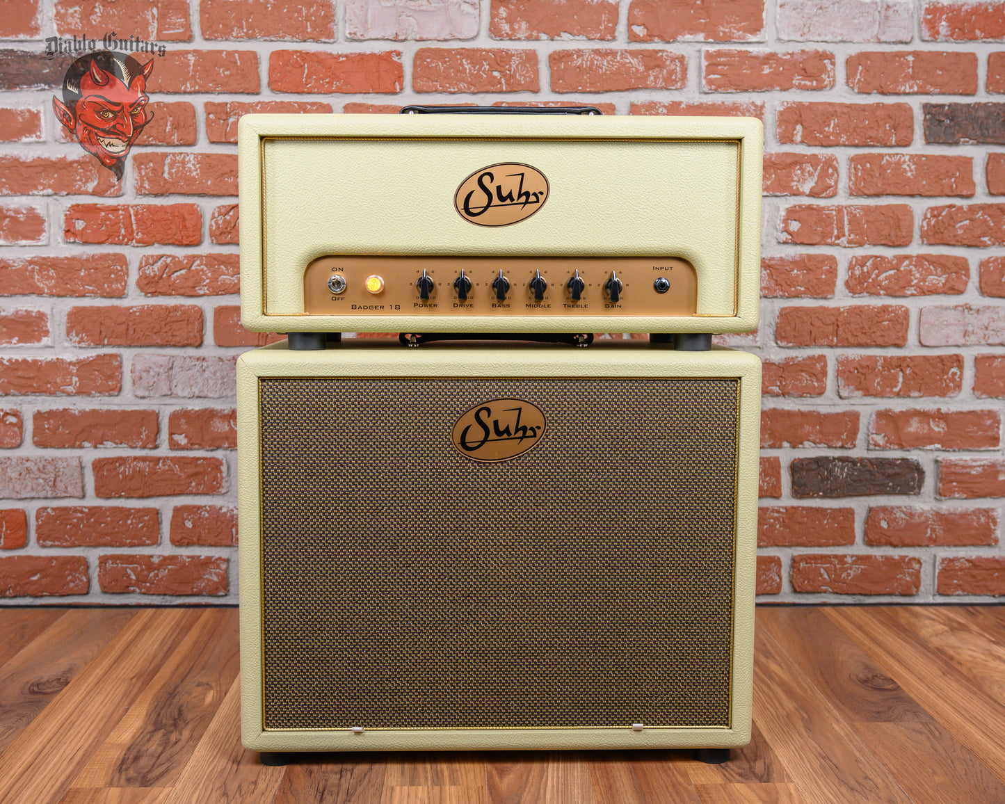 Suhr Badger 18-Watt Tube Head and 1x12" Cabinet Vintage Cream