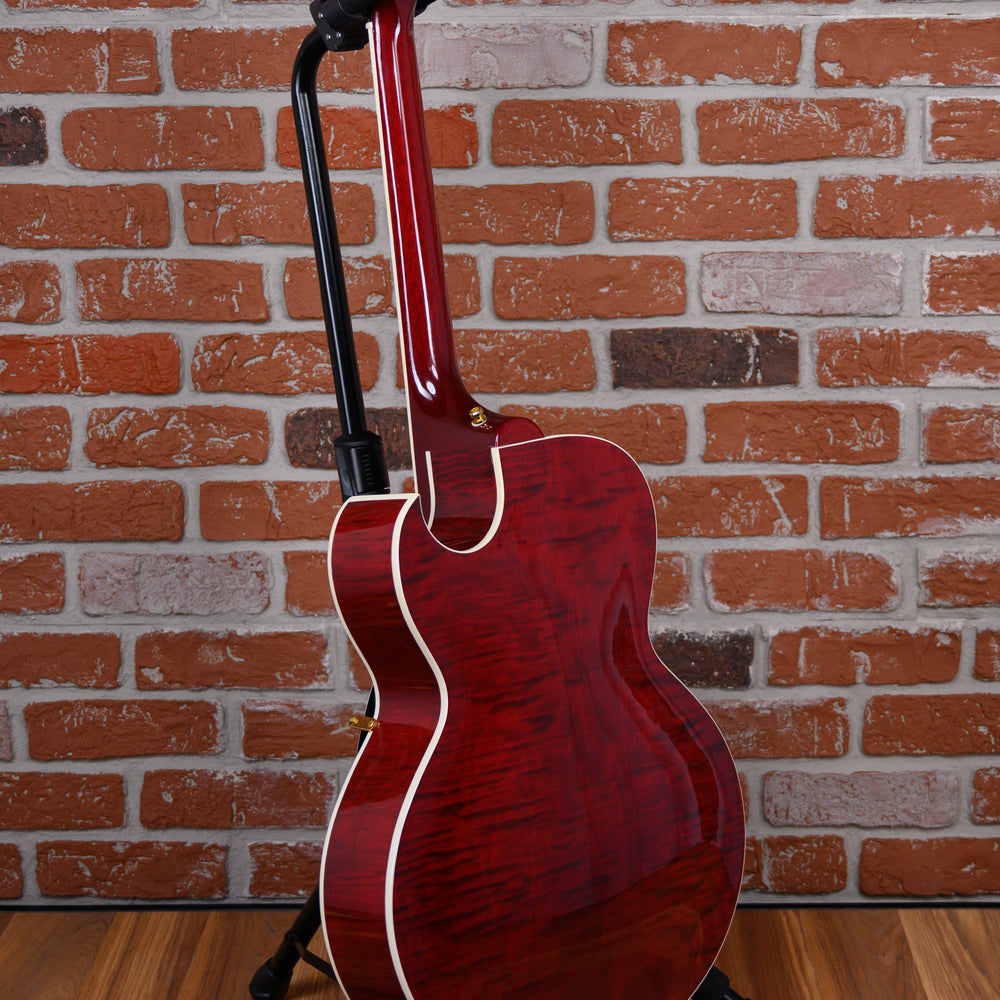 
                      
                        Gibson Custom Shop ES-175 Wine Red 2008 w/OHSC
                      
                    
