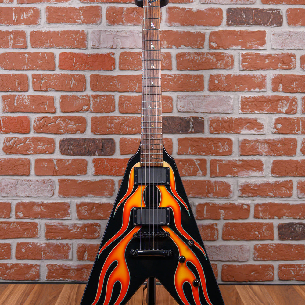 
                      
                        ESP Custom Shop James Hetfield JH-1 Black w/ Flame Graphic #003/200 Limited Edition 1997 w/OHSC
                      
                    