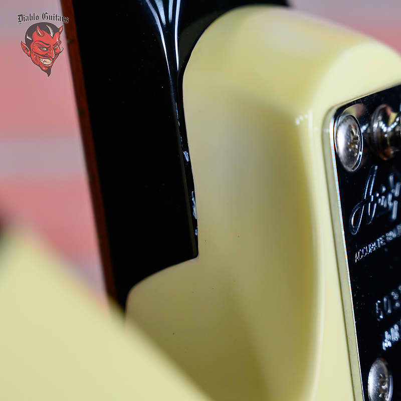 Aria Pro II ZZ Deluxe Zebra 1985 Japan w/OHSC – Diablo Guitars Aria Pro II ZZ Deluxe Zebra 1985 Japan w/OHSC – Diablo Guitars
