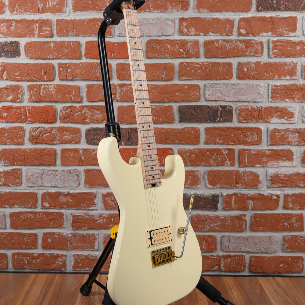 
                      
                        Charvel Custom Shop San Dimas 1H Vanilla Shake 2024 w/OHSC
                      
                    