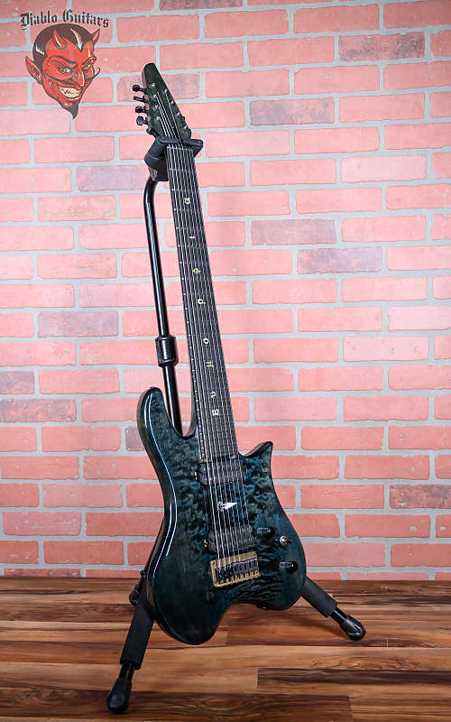 
                      
                        Nevborn Eumorphia Transparent Black Stain 2004 w/OHSC
                      
                    