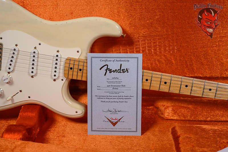
                      
                        Fender Custom Shop 1956 Stratocaster Relic Vintage Blonde 2004 w/OHSC
                      
                    