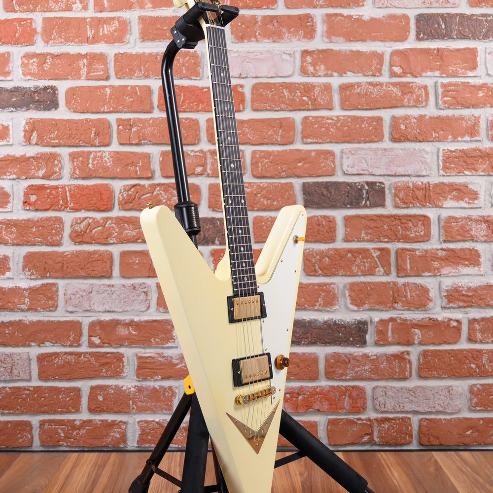
                      
                        Gibson Reverse Flying V Classic White 2007 w/OHSC
                      
                    
