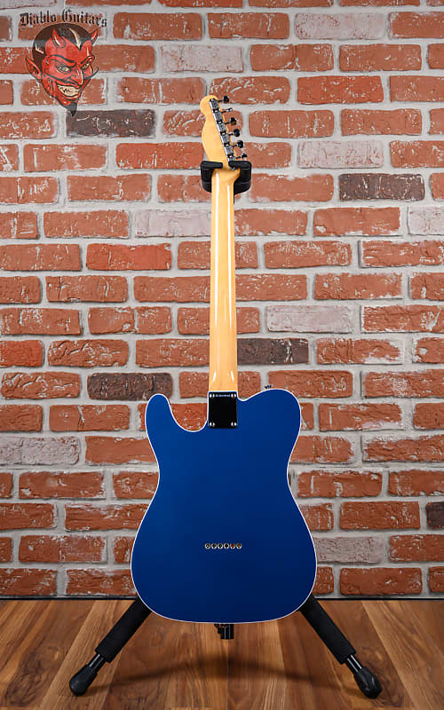 
                      
                        Fender American Original 60’s Telecaster Lake Placid Blue 2018 w/OHSC
                      
                    